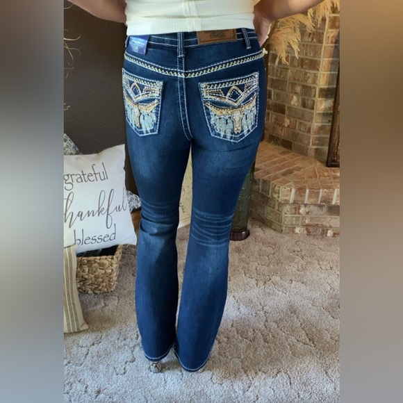 Flare Rhinestone &  Embroidered Jeans - Picture 6 of 6